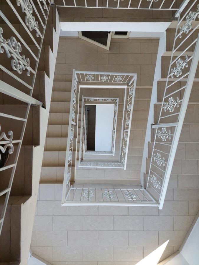 Hotel Nacional Durrës Eksteriør billede