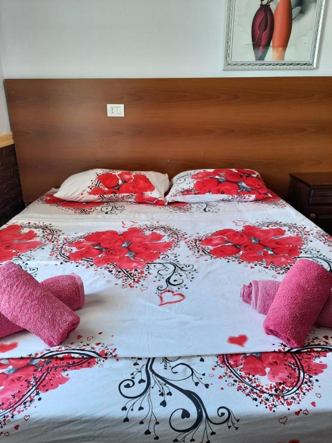Hotel Nacional Durrës Eksteriør billede