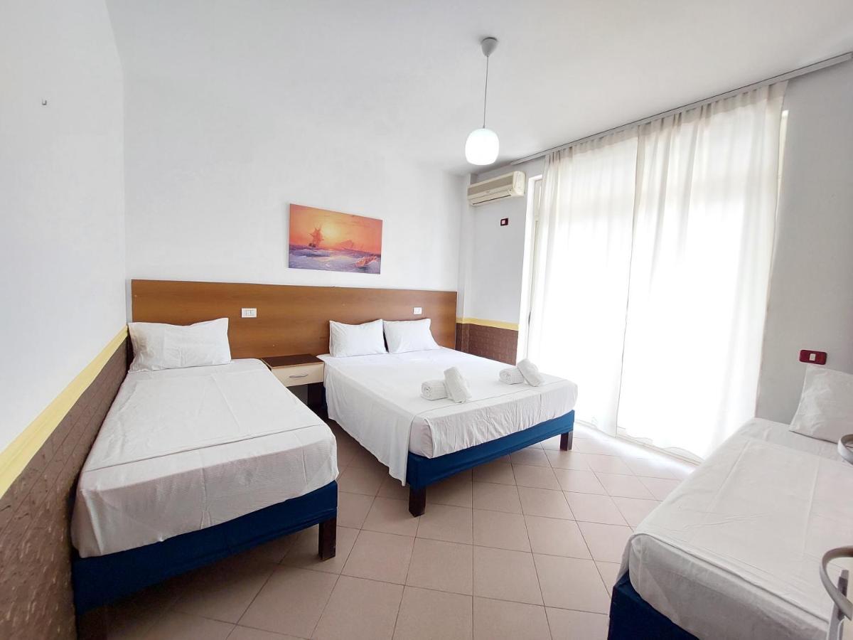 Hotel Nacional Durrës Eksteriør billede