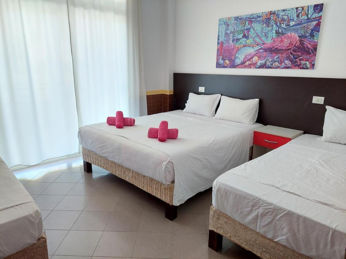 Hotel Nacional Durrës Eksteriør billede