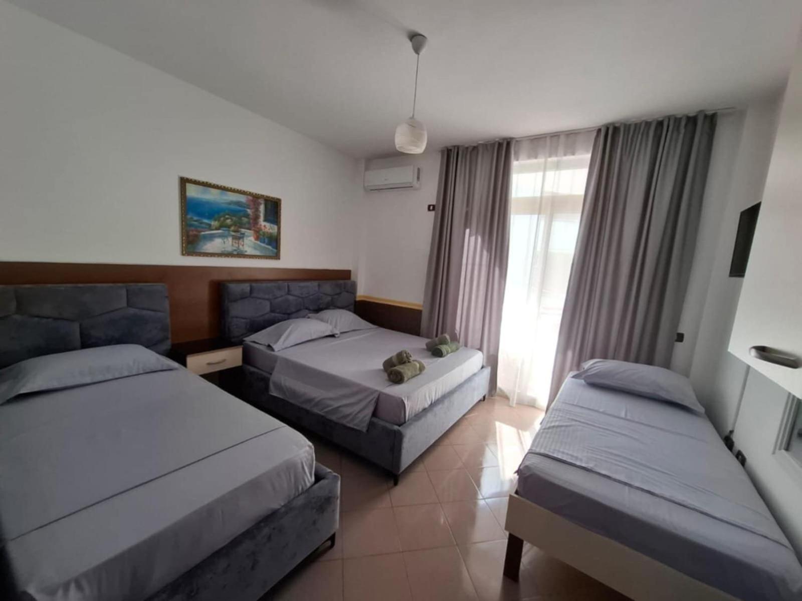 Hotel Nacional Durrës Eksteriør billede