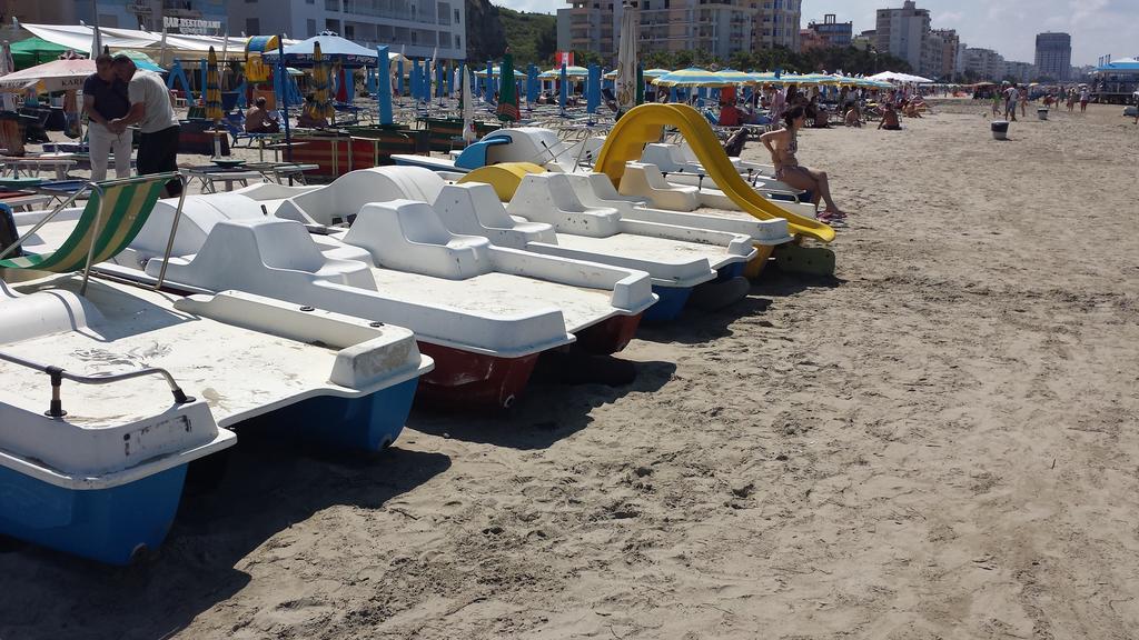 Hotel Nacional Durrës Eksteriør billede
