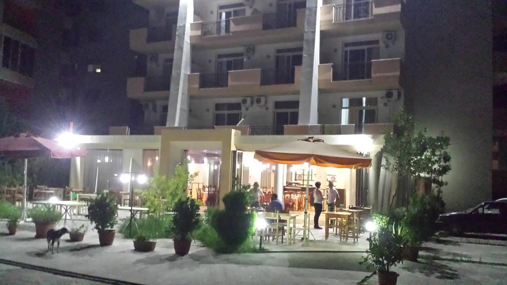 Hotel Nacional Durrës Eksteriør billede